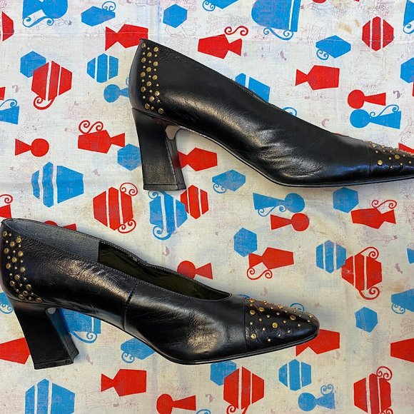 Vintage 1980s 1990s J Renee Black Pumps with Gold Studs Size 8M Retro Rocker - Picture 8 of 8